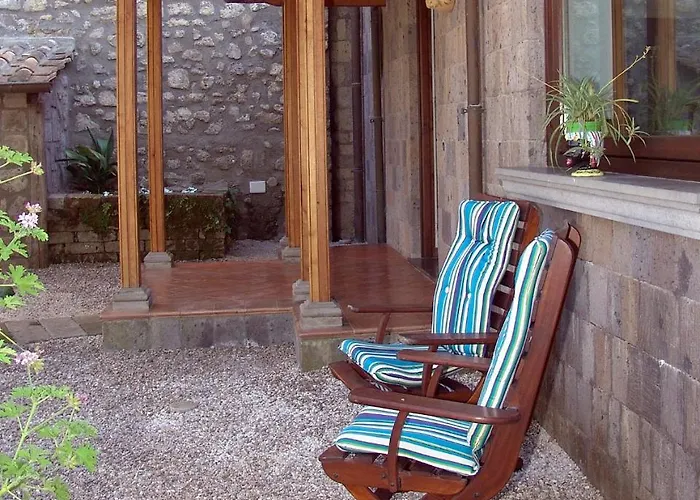 Couette-café Lidia 4*